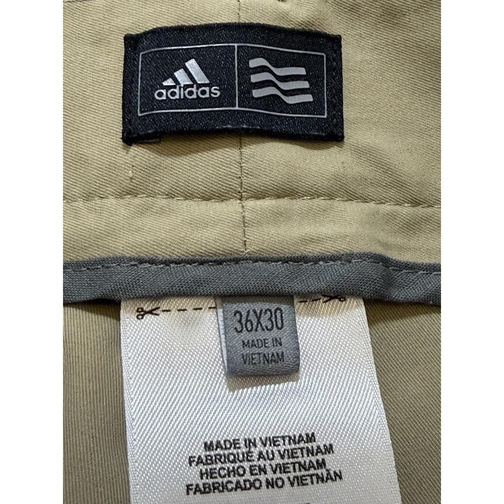 Adidas Men's Golf Flat Front Performance Pants Beige Khaki Tan Sz 36x30 B82628
